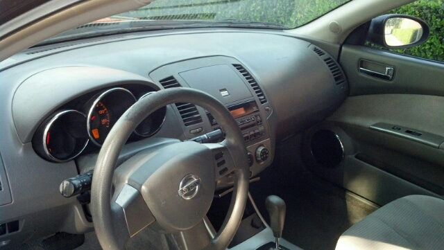 Nissan Altima 2005 photo 4
