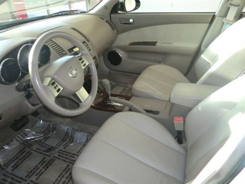 Nissan Altima 2005 photo 1
