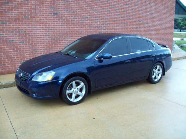 Nissan Altima 2005 photo 1