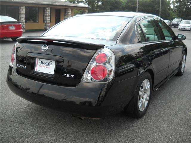 Nissan Altima 2005 photo 1