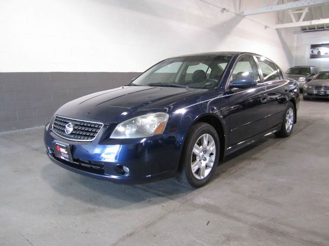 Nissan Altima 2005 photo 1