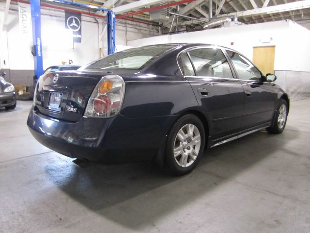 Nissan Altima 2005 photo 15