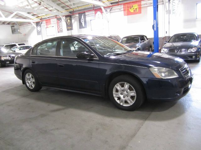 Nissan Altima 2005 photo 5