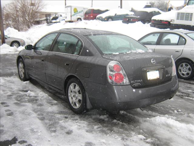 Nissan Altima 2005 photo 1