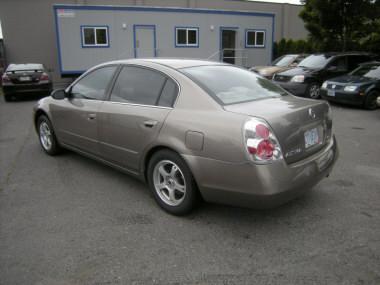 Nissan Altima 2005 photo 1
