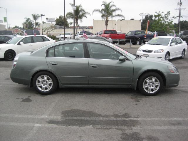 Nissan Altima 2005 photo 3