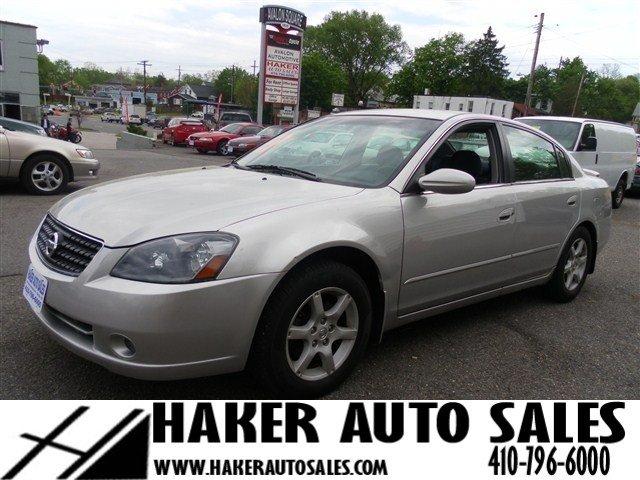 Nissan Altima SLT Quad Cab 2WD Sedan
