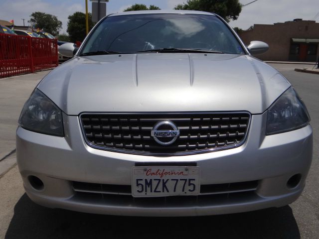 Nissan Altima 2005 photo 14