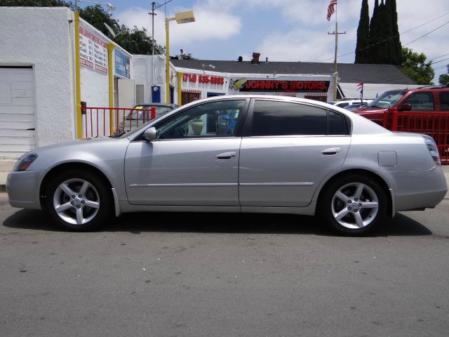 Nissan Altima 2005 photo 5