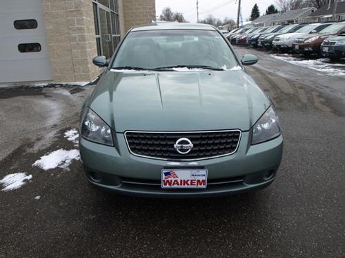 Nissan Altima 2005 photo 1