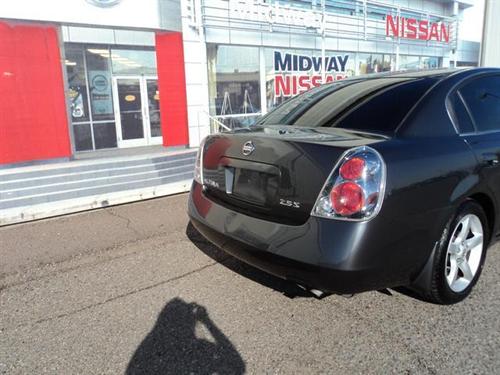 Nissan Altima 2005 photo 3