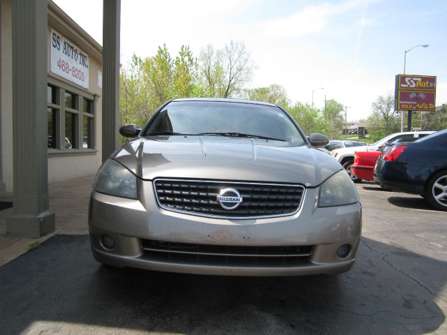 Nissan Altima Unknown Sedan