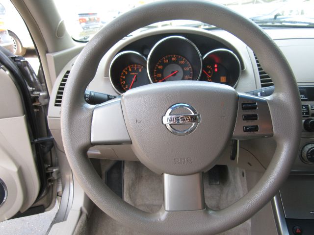 Nissan Altima 2005 photo 4