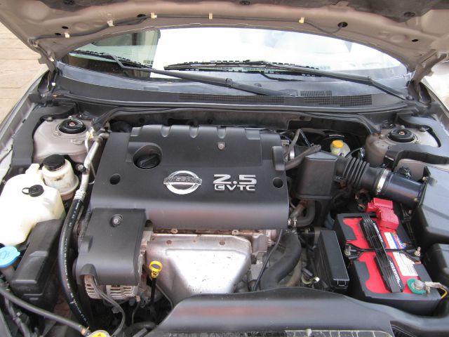 Nissan Altima 2005 photo 5