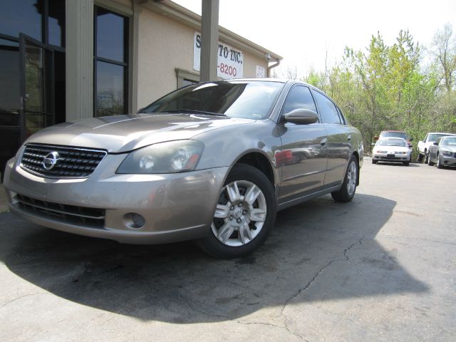 Nissan Altima 2005 photo 9