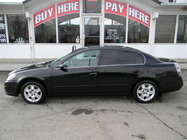 Nissan Altima 2005 photo 1