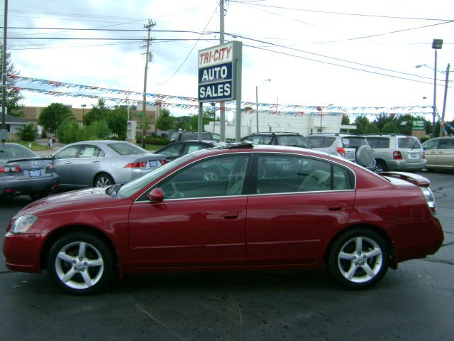 Nissan Altima 2005 photo 3
