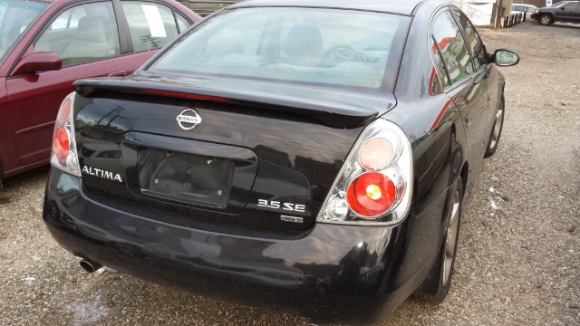 Nissan Altima 2005 photo 1