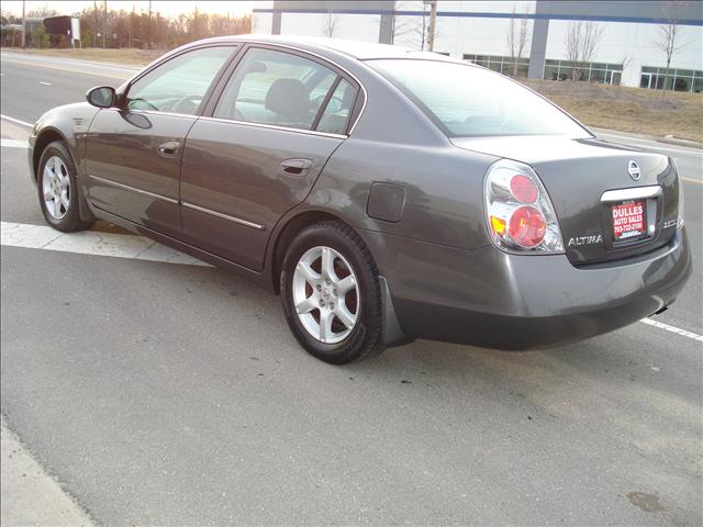 Nissan Altima 2005 photo 3