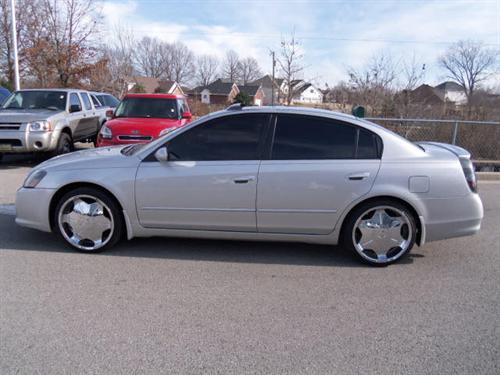 Nissan Altima 2005 photo 1