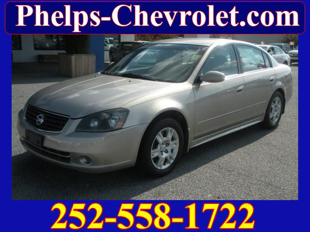 Nissan Altima Unknown Sedan