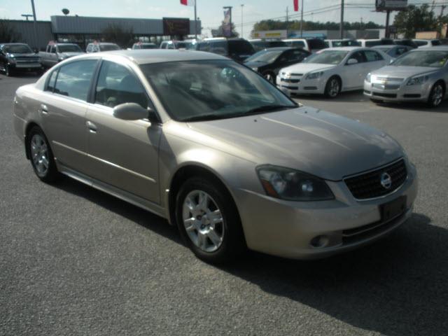 Nissan Altima 2005 photo 3