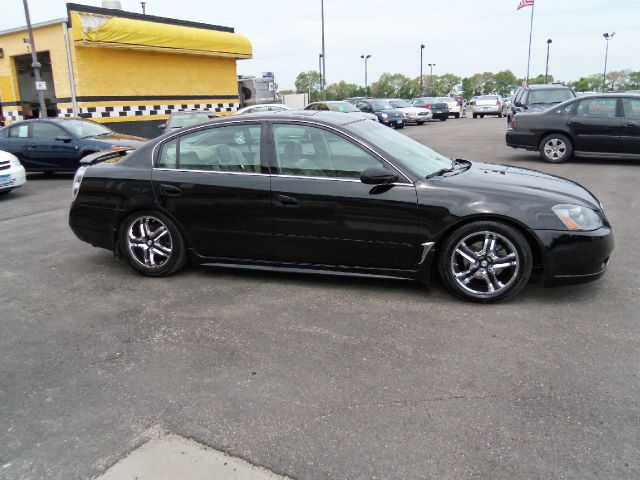 Nissan Altima 2005 photo 4