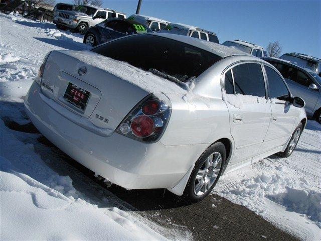 Nissan Altima 2005 photo 3