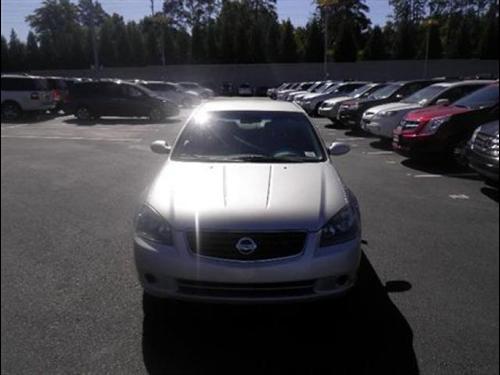 Nissan Altima 2005 photo 1