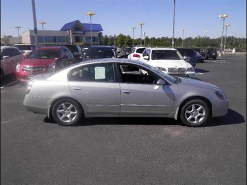 Nissan Altima 2005 photo 3