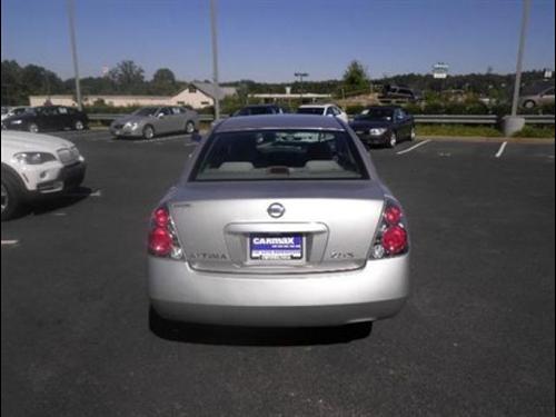 Nissan Altima 2005 photo 5