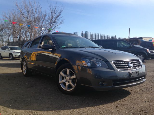 Nissan Altima 2005 photo 4