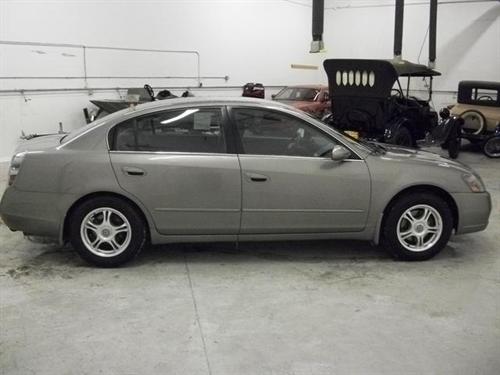 Nissan Altima GS-R Other