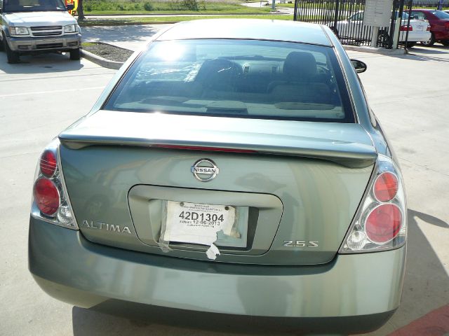 Nissan Altima 2005 photo 3
