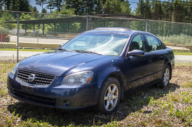 Nissan Altima 2005 photo 1
