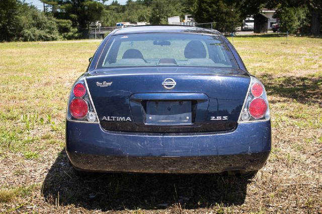 Nissan Altima 2005 photo 3