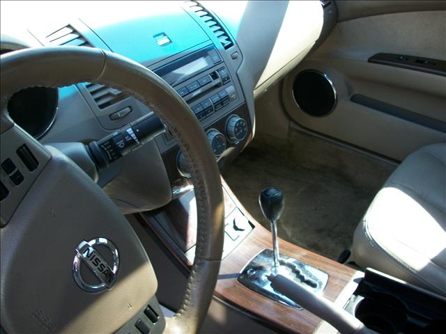 Nissan Altima 2005 photo 1