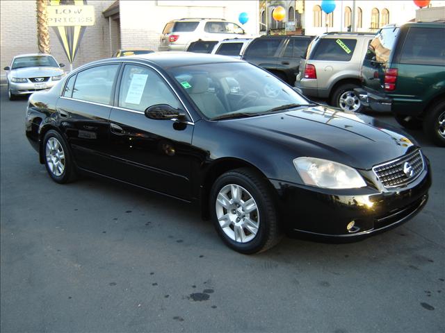 Nissan Altima XR Sedan