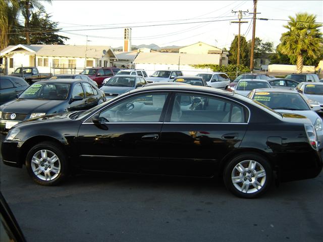 Nissan Altima 2005 photo 4