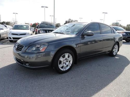 Nissan Altima Pickupslt Quad Cab SWB 4WD 4x4 Truck Other