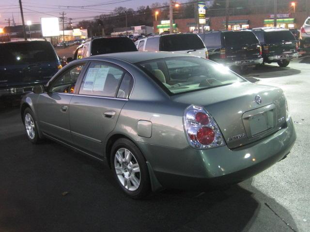 Nissan Altima 2005 photo 3