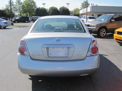 Nissan Altima 2005 photo 3