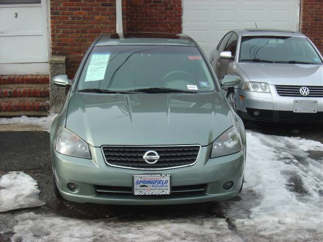 Nissan Altima 2005 photo 2