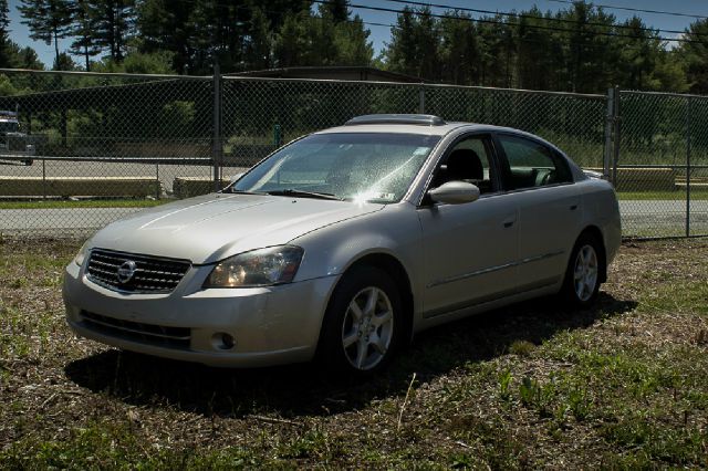 Nissan Altima 2005 photo 3