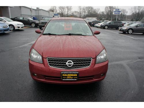 Nissan Altima 2005 photo 1