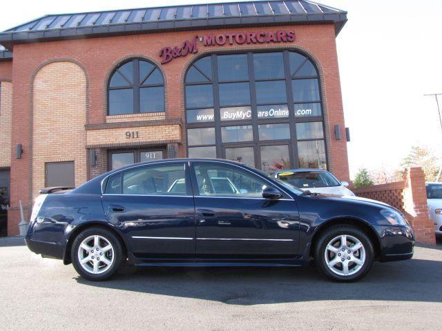 Nissan Altima 2005 photo 1