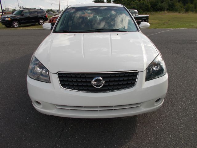 Nissan Altima 2005 photo 7