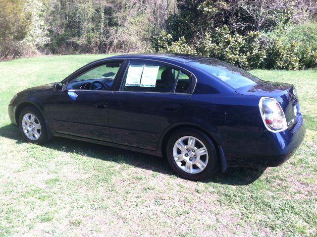 Nissan Altima 2005 photo 11