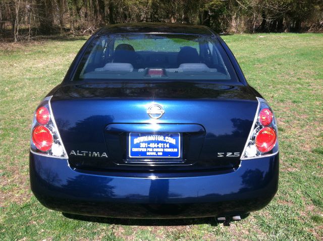Nissan Altima 2005 photo 12