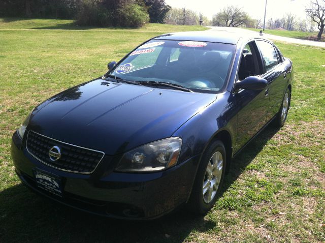 Nissan Altima 2005 photo 17